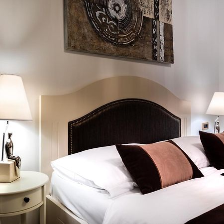 Hotel Heritage Forza Baska  Bagian luar foto