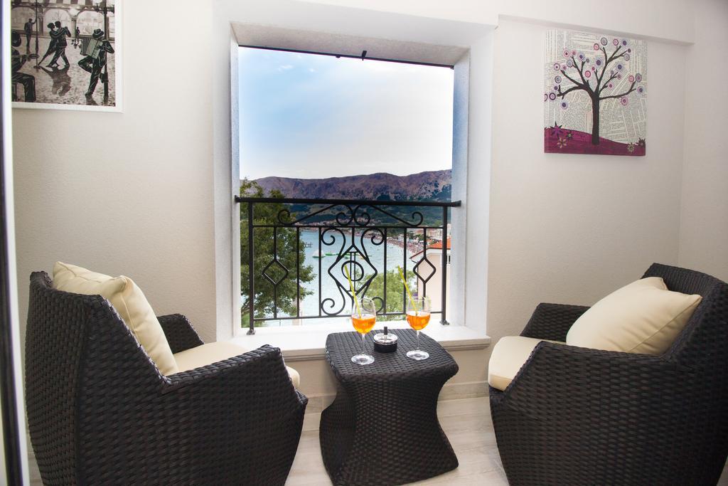 Hotel Heritage Forza Baska  Ruang foto