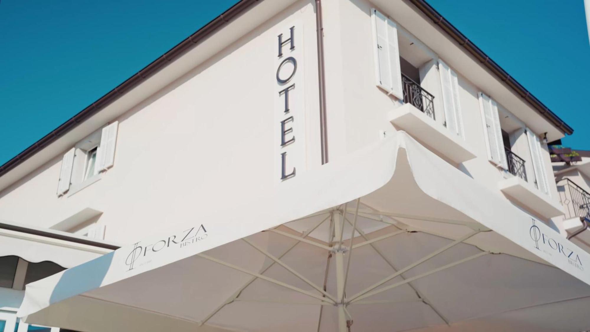 Hotel Heritage Forza Baska  Bagian luar foto