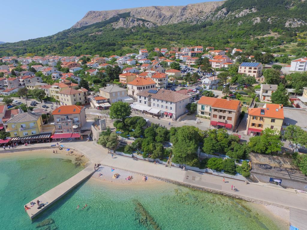 Hotel Heritage Forza Baska  Bagian luar foto