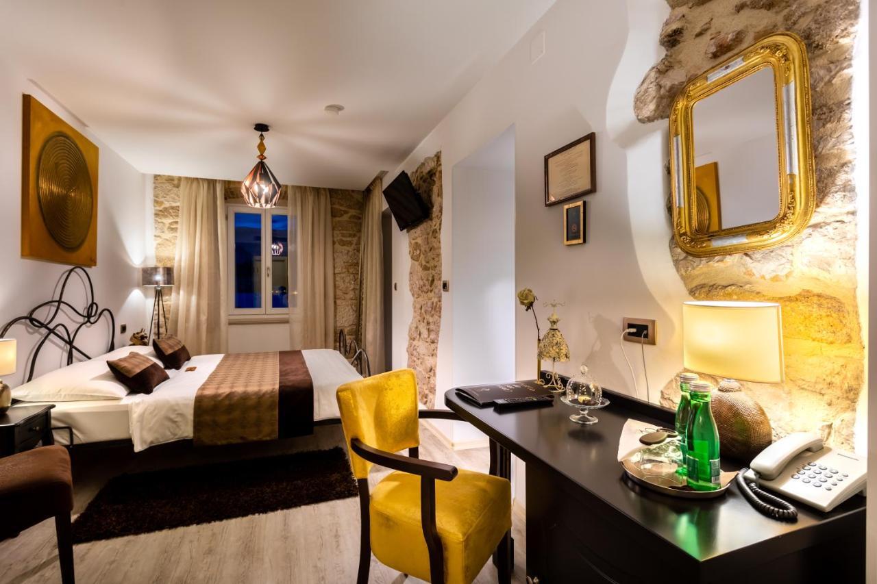 Hotel Heritage Forza Baska  Bagian luar foto