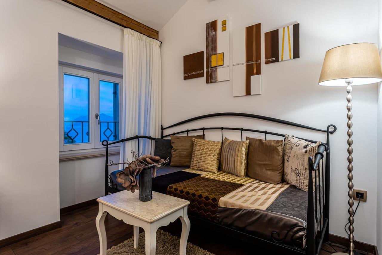 Hotel Heritage Forza Baska  Bagian luar foto