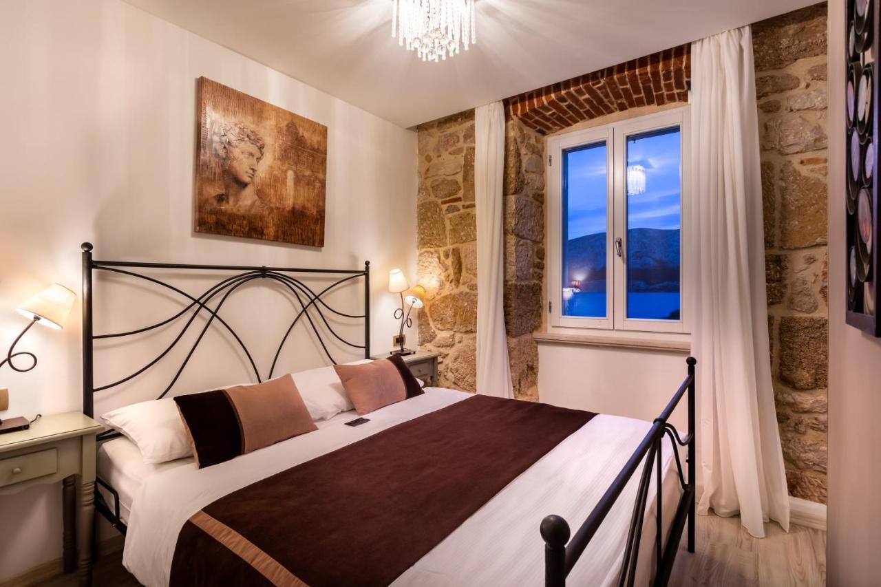 Hotel Heritage Forza Baska  Bagian luar foto